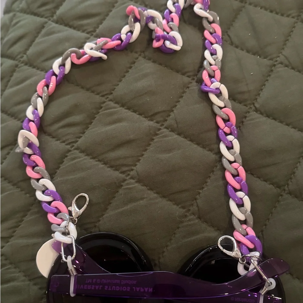 USJ Exclusive Boo Teresa Sunglasses with chain Super Nintendo World japan